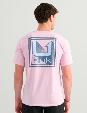 HUK FISHING Men's Tees Huk Rising Huk Pocket Tee