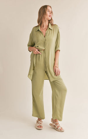 SADIE AND SAGE Women's Pants Sadie And Sage Juicy Pleated Pants || David's Clothing