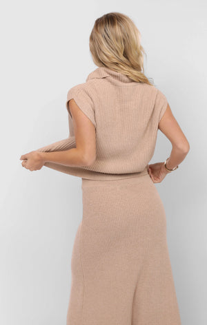 SADIE AND SAGE Women's Sweaters Sadie And Sage Crosby Ribbed Turtleneck Vest
