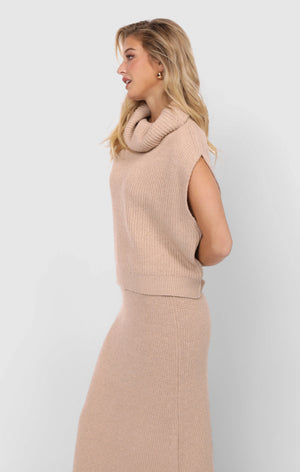 SADIE AND SAGE Women's Sweaters Sadie And Sage Crosby Ribbed Turtleneck Vest