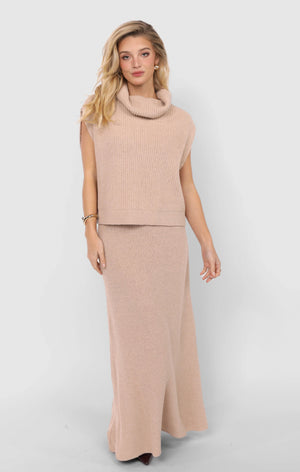 SADIE AND SAGE Women's Sweaters Sadie And Sage Crosby Ribbed Turtleneck Vest