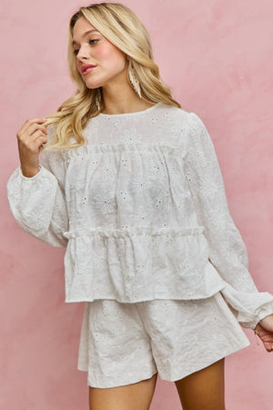 SO ME Women's Shorts Embroidered Eyelet Wide Leg Shorts