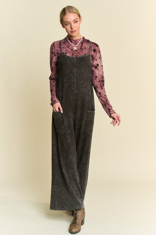 DAVI & DANI Women's Pants Garment Washed Knit Utility Lounge Jumpsuit || David's Clothing