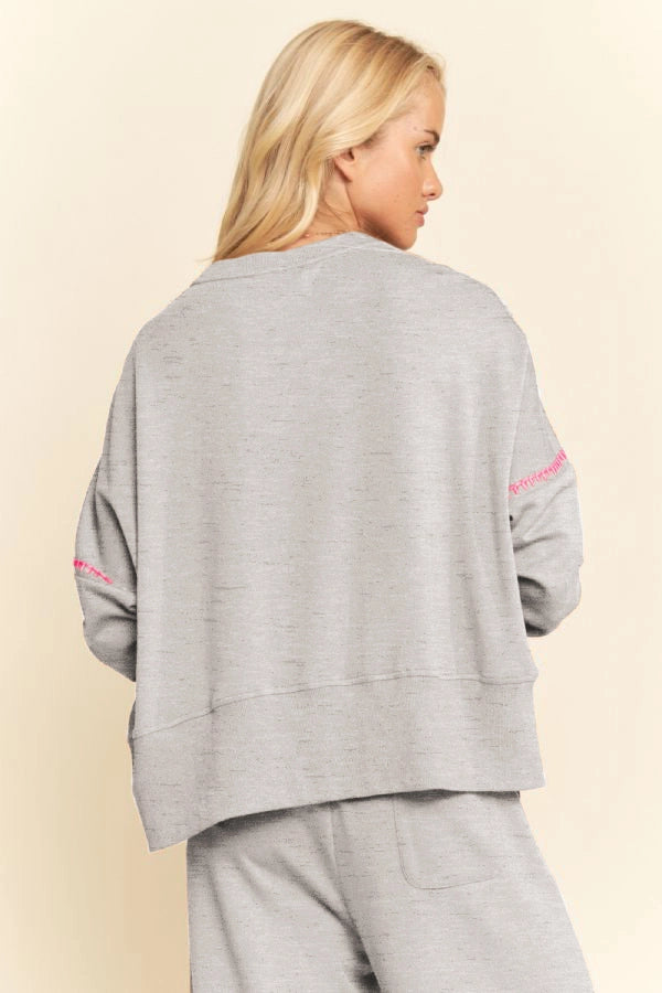 DAVI & DANI Women's Sweaters Contrast Stitch Crewneck Sweatshirts