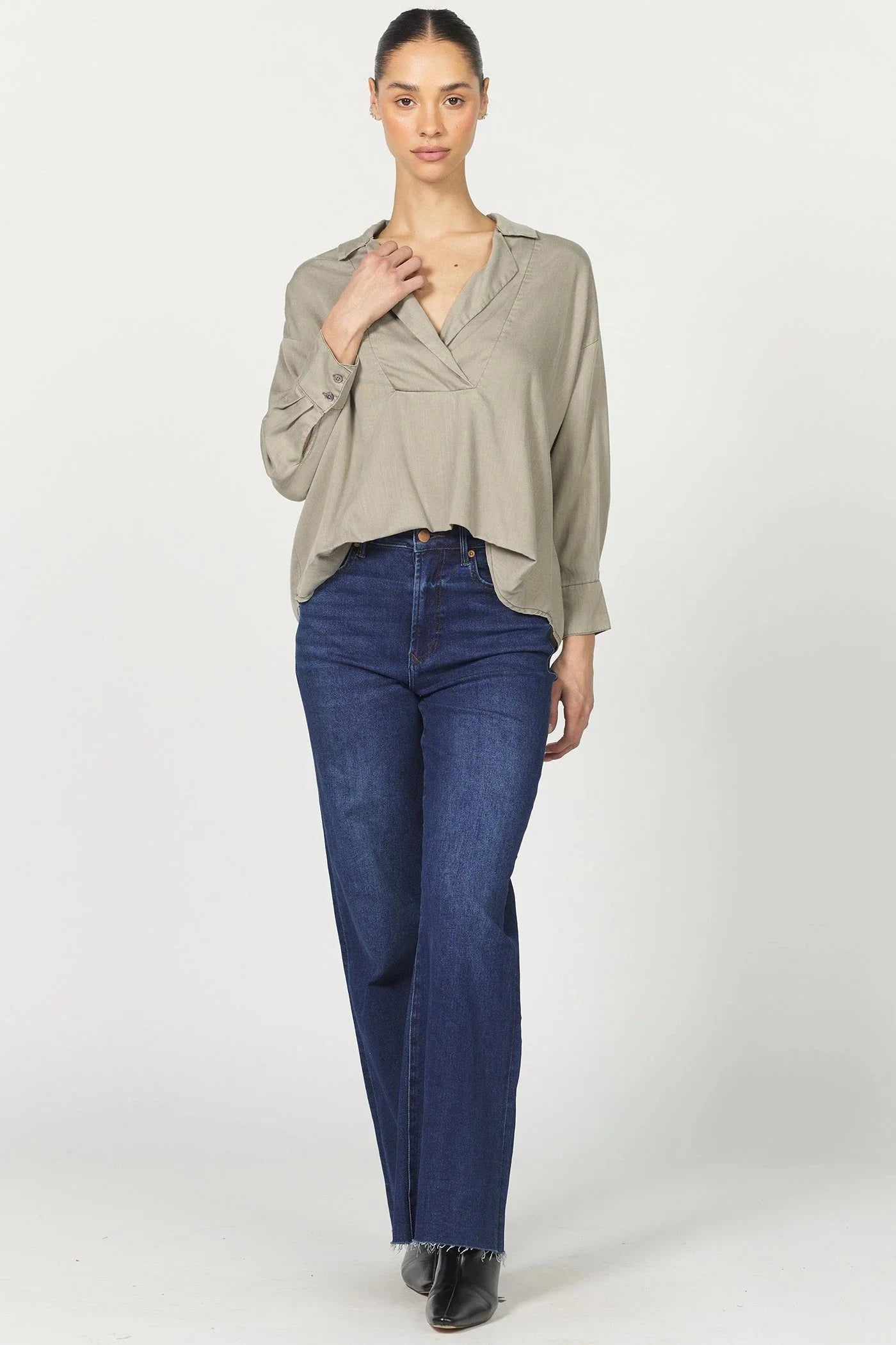 DEAR JOHN DENIM Women's Top Dear John Adelle Top Whitecap Gray Tencel