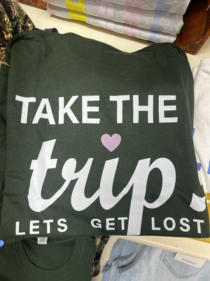 DISTRESSED VINTAGE DESIGNS Women's Tee Distressed Vintage Take The Trip Tee || David's Clothing