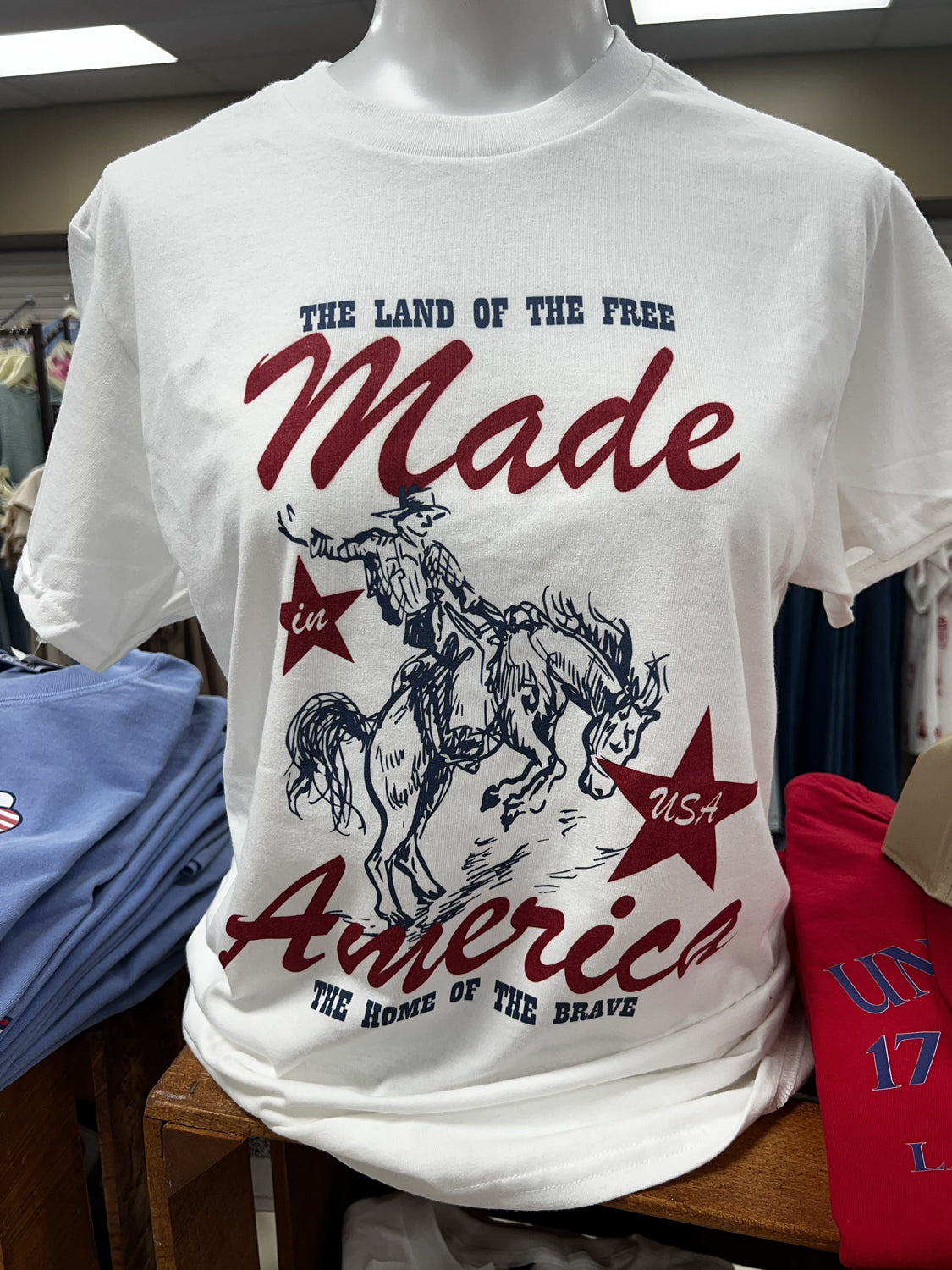 DISTRESSED VINTAGE DESIGNS Women's Tees Distressed Vintage Made In America Tee || David's Clothing