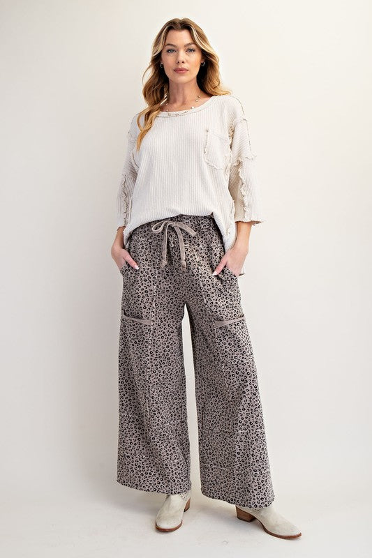 EASEL Women's Pants Animal Print Washed Terry Knit Lounge Pants || David's Clothing