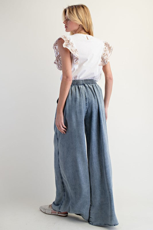 EASEL Women's Pants Washed Chambray Palazzo Pants || David's Clothing
