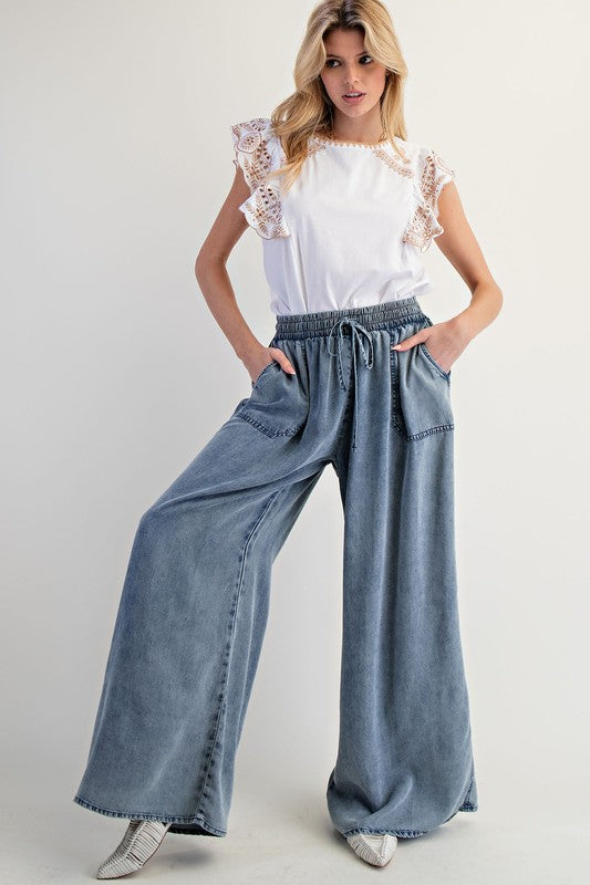 EASEL Women's Pants Washed Chambray Palazzo Pants || David's Clothing