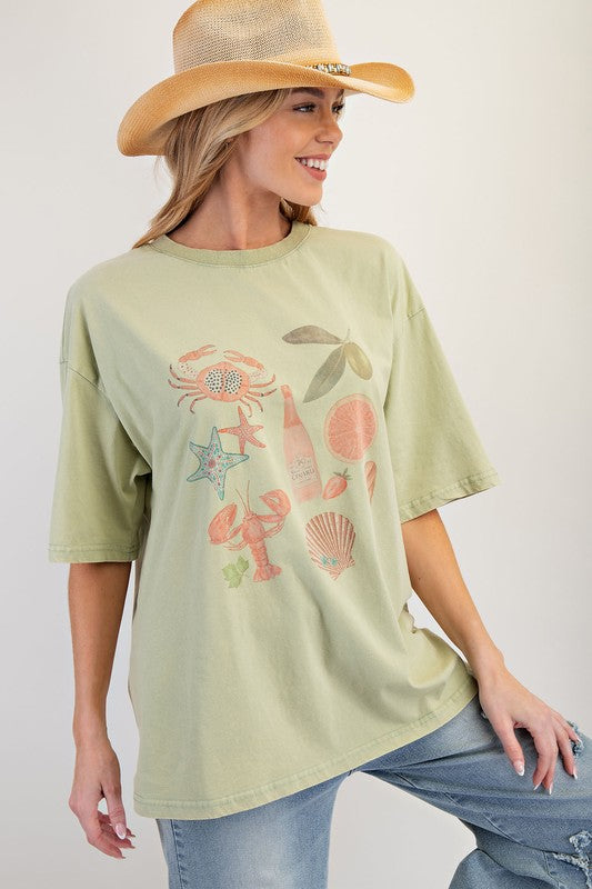 EASEL Women's Top Graphic Mineral Washed T Shirt || David's Clothing
