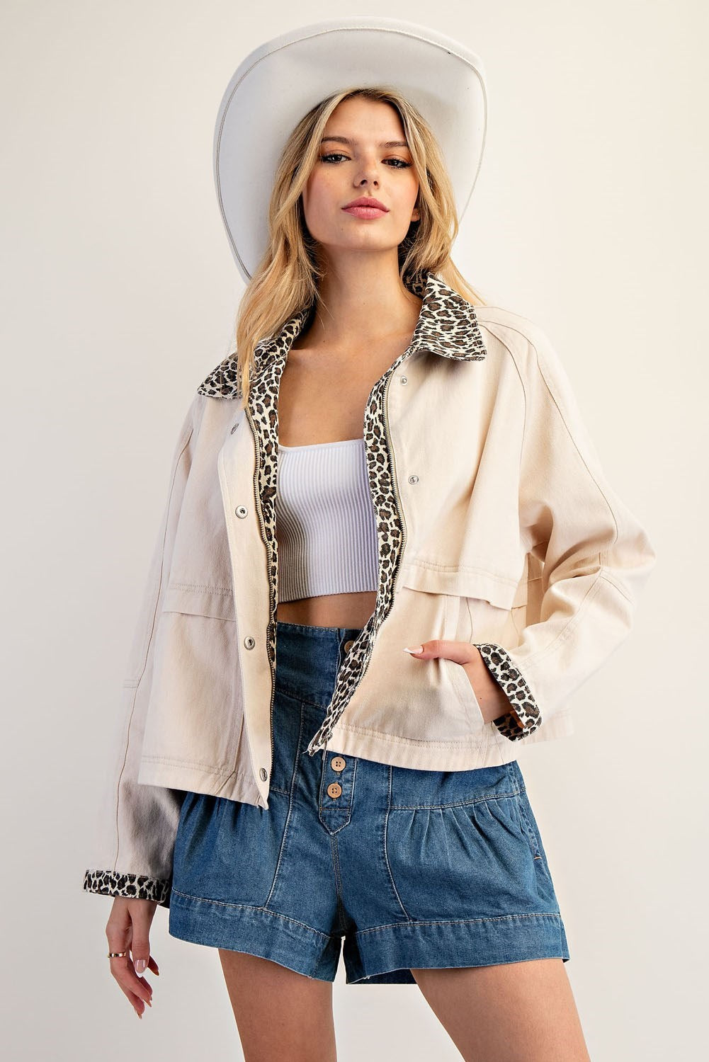 ee:some Women Jackets Mineral Wash Contrast Leopard Printed Jacket || David's Clothing