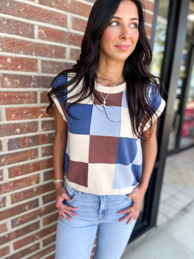 ee:some Women's Top Checker Print Sleeveless Sweater Top || David's Clothing