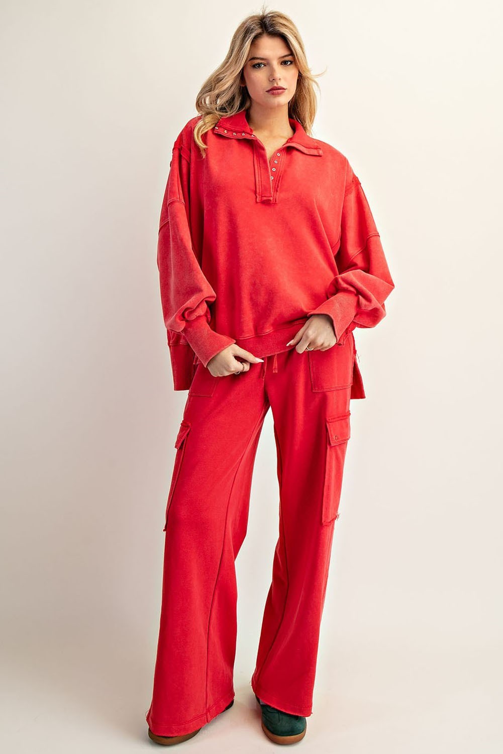 ee:some Women's Top Snow Washed Long Sleeve Pull Over