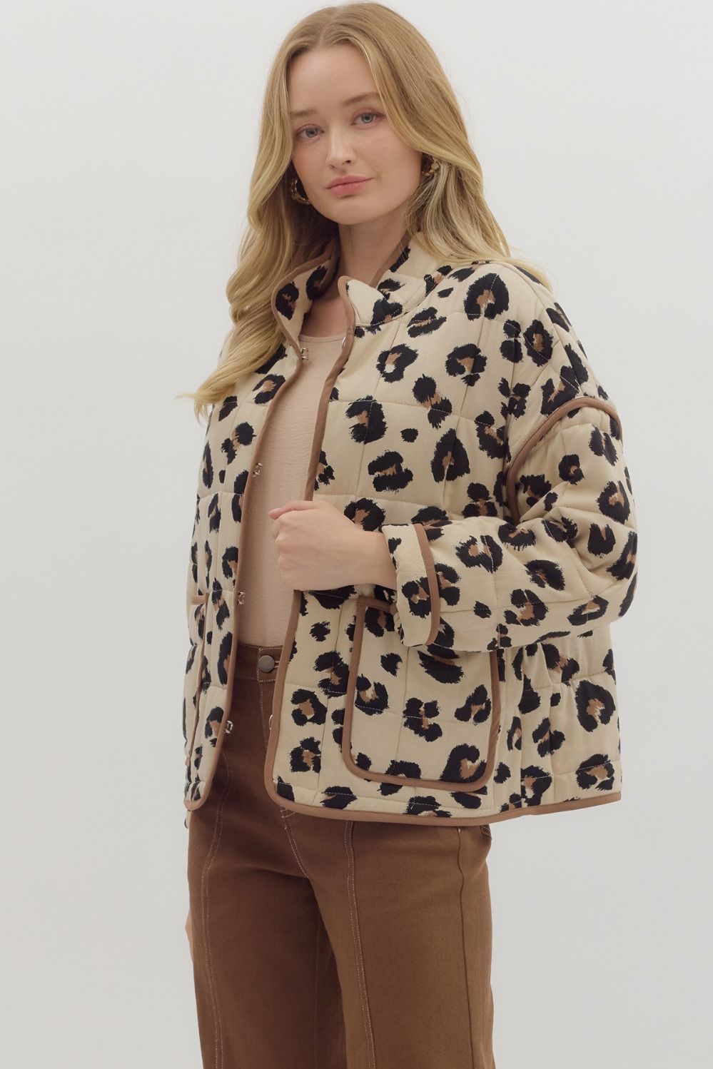 ENTRO INC Women Jackets Leopard Pattern Quilted Jacket || David's Clothing