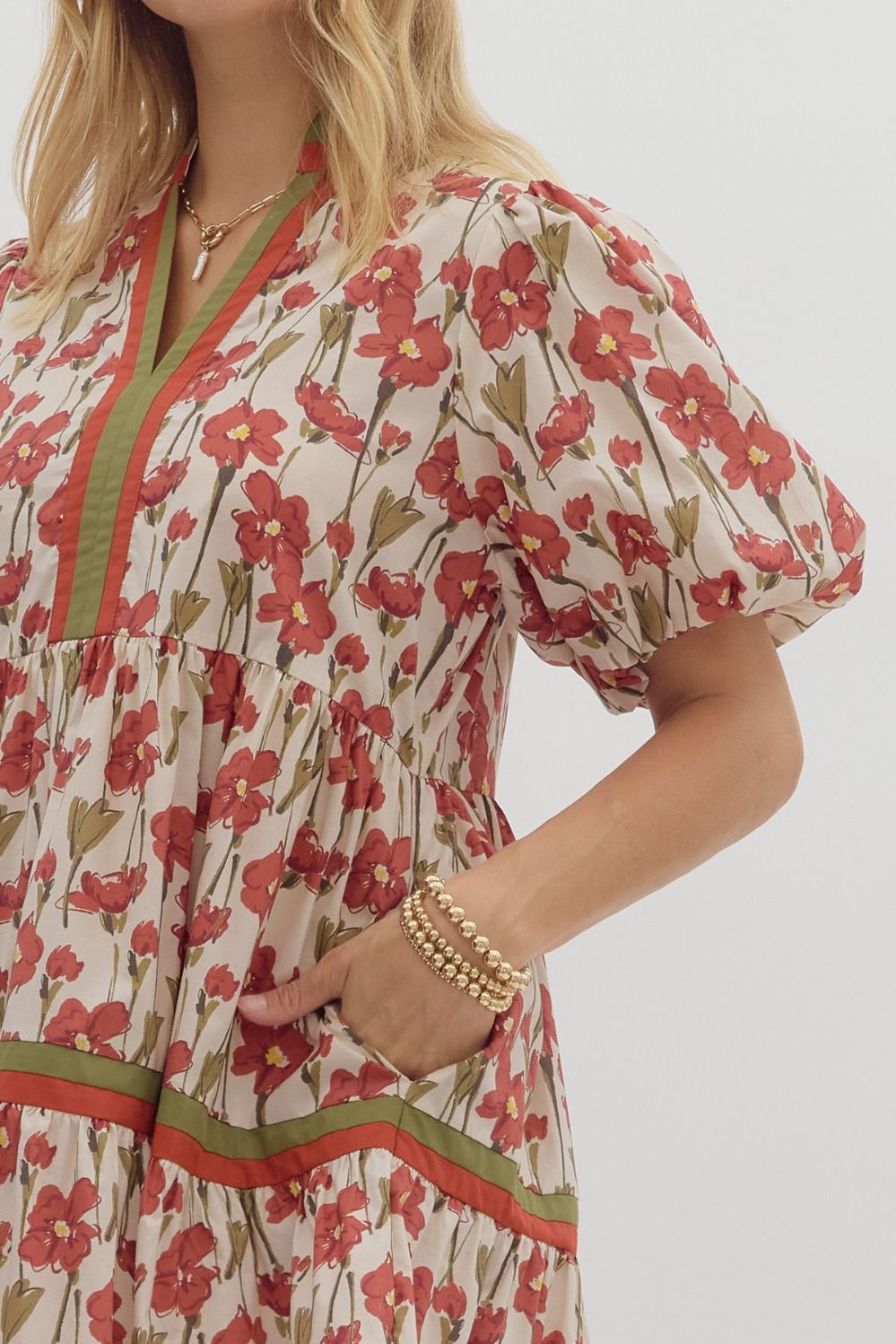 ENTRO INC Women's Dresses Floral Print Short Bubble Sleeve Pullover Tiered Mini Dress || David's Clothing