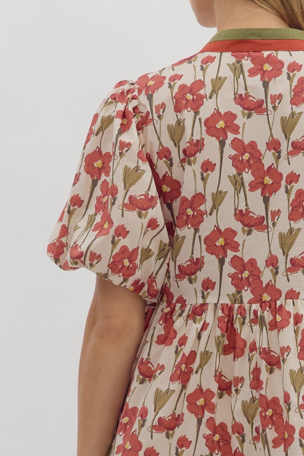 ENTRO INC Women's Dresses Floral Print Short Bubble Sleeve Pullover Tiered Mini Dress || David's Clothing