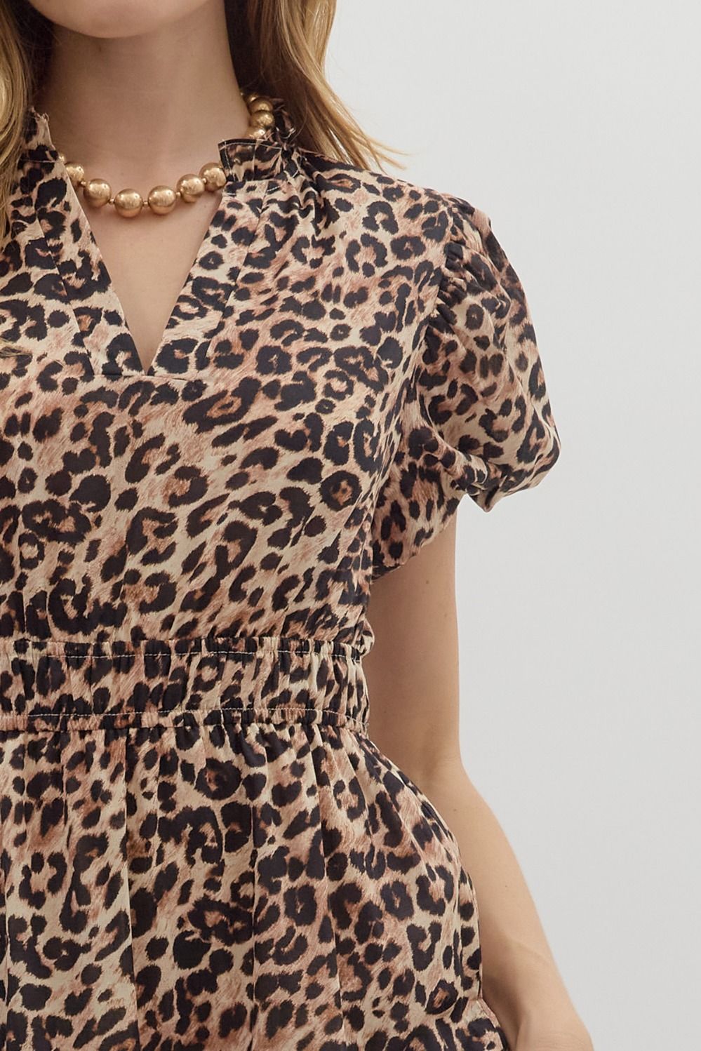 ENTRO INC Women's Dresses Leopard Pattern Short Bubble Sleeve Midi Dress || David's Clothing