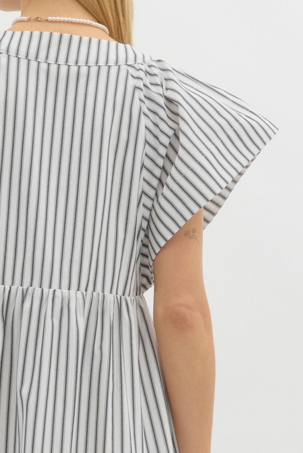 ENTRO INC Women's Dresses Striped Flutter Button Sleeve Midi Dress || David's Clothing