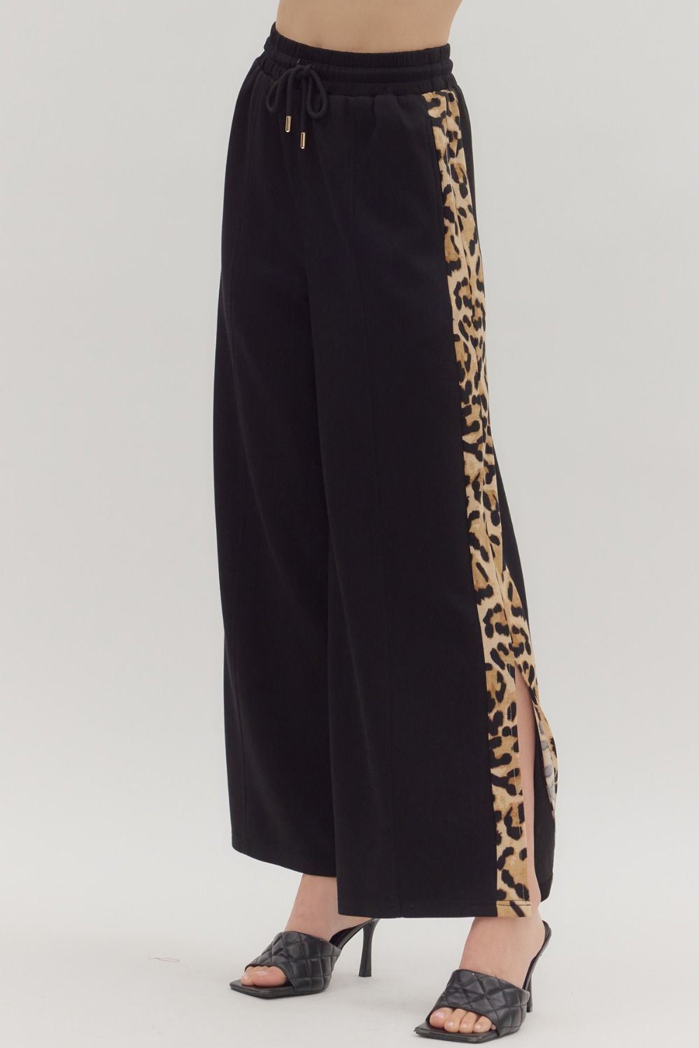 ENTRO INC Women's Pants Leopard Accent Stripe High-Waist Pants