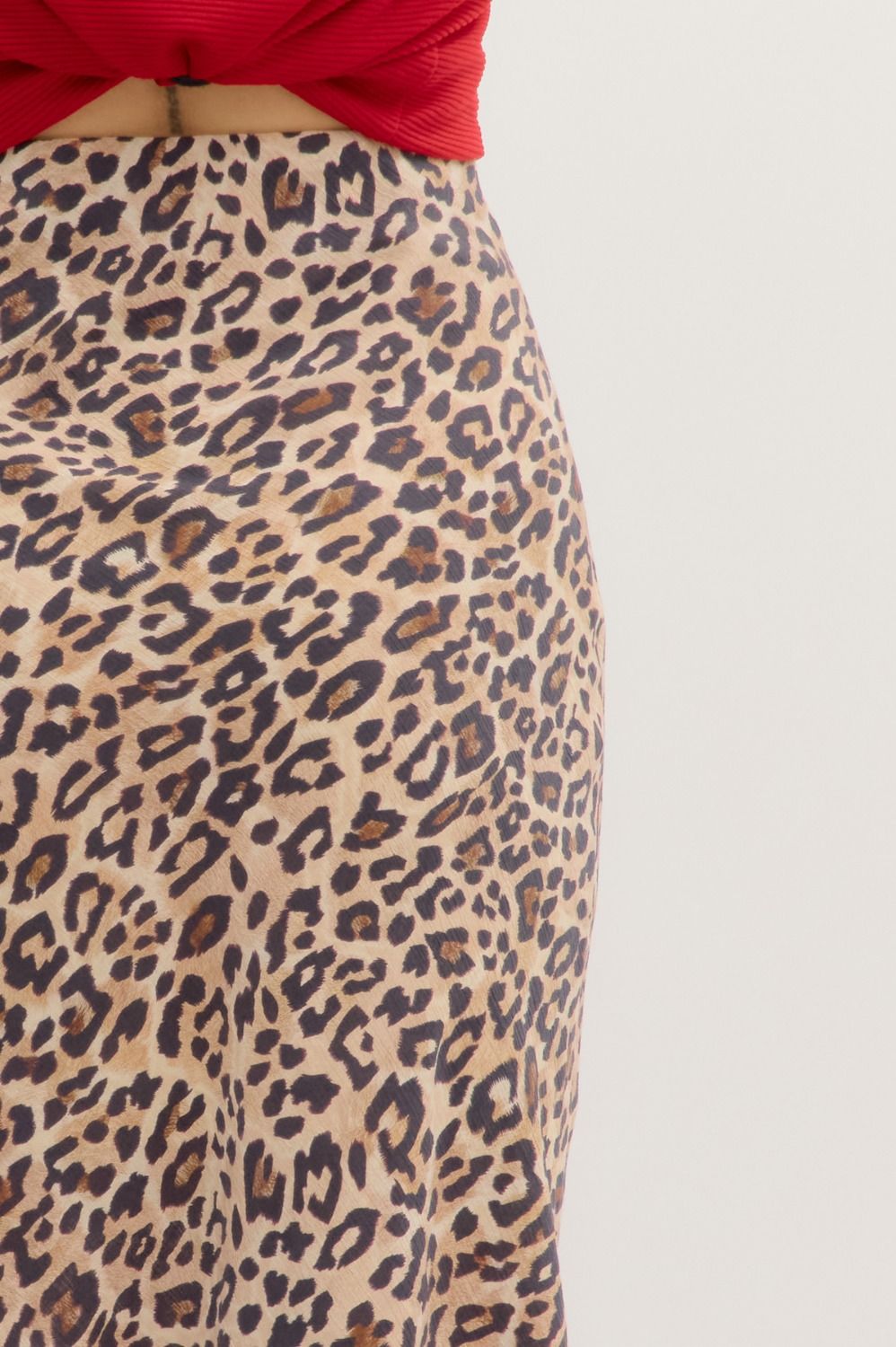 ENTRO INC Women's Skirts Leopard Pattern Midi Skirt || David's Clothing