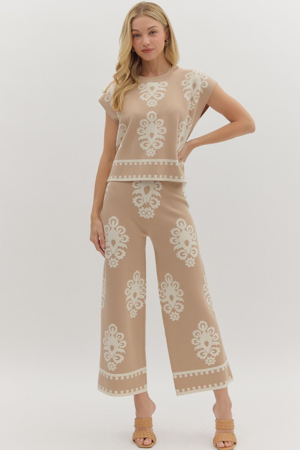 ENTRO INC Women's Sweaters Damask Pattern Sweater Knit Muscle Tee Pullover Top