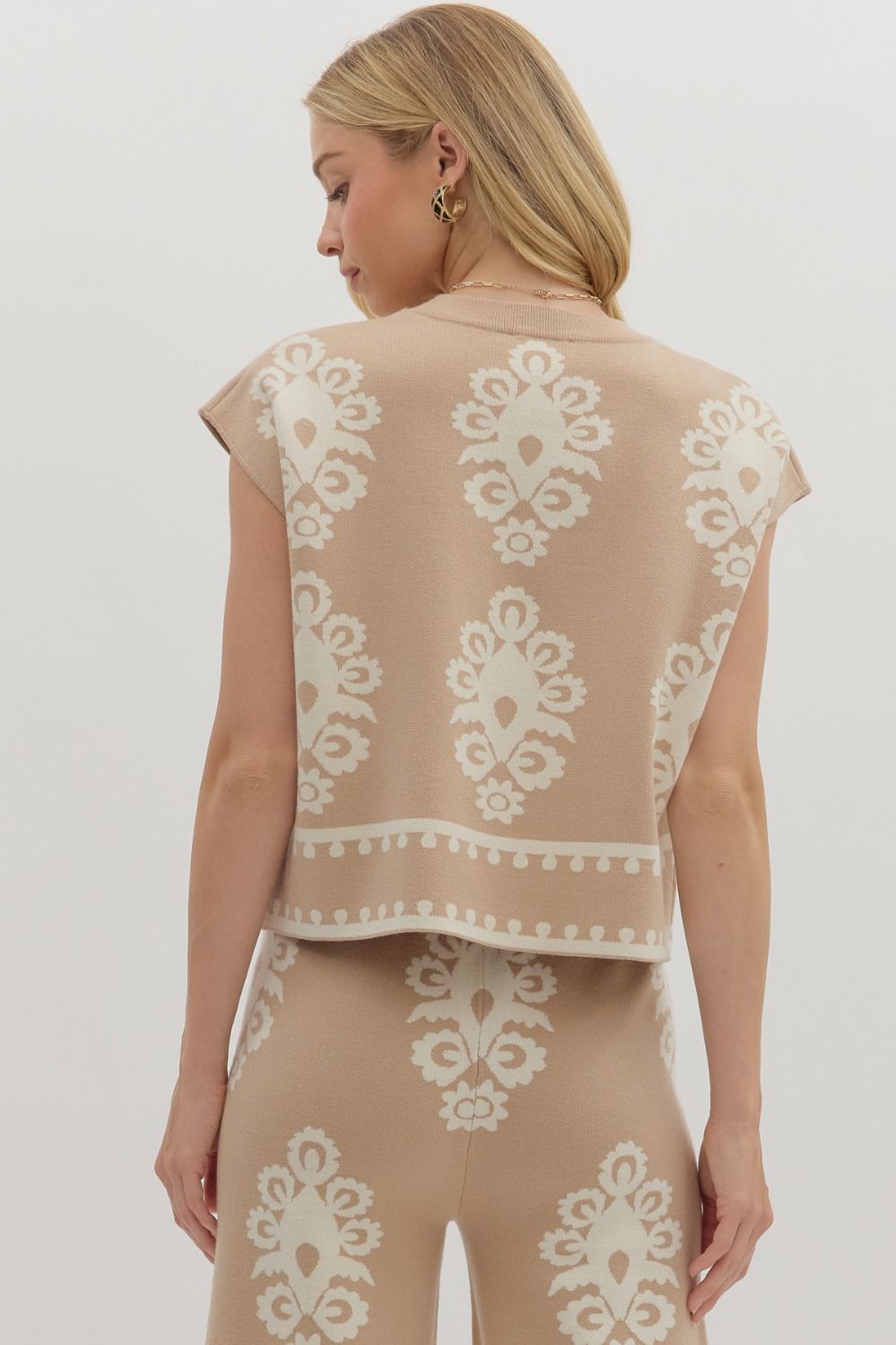 ENTRO INC Women's Sweaters Damask Pattern Sweater Knit Muscle Tee Pullover Top