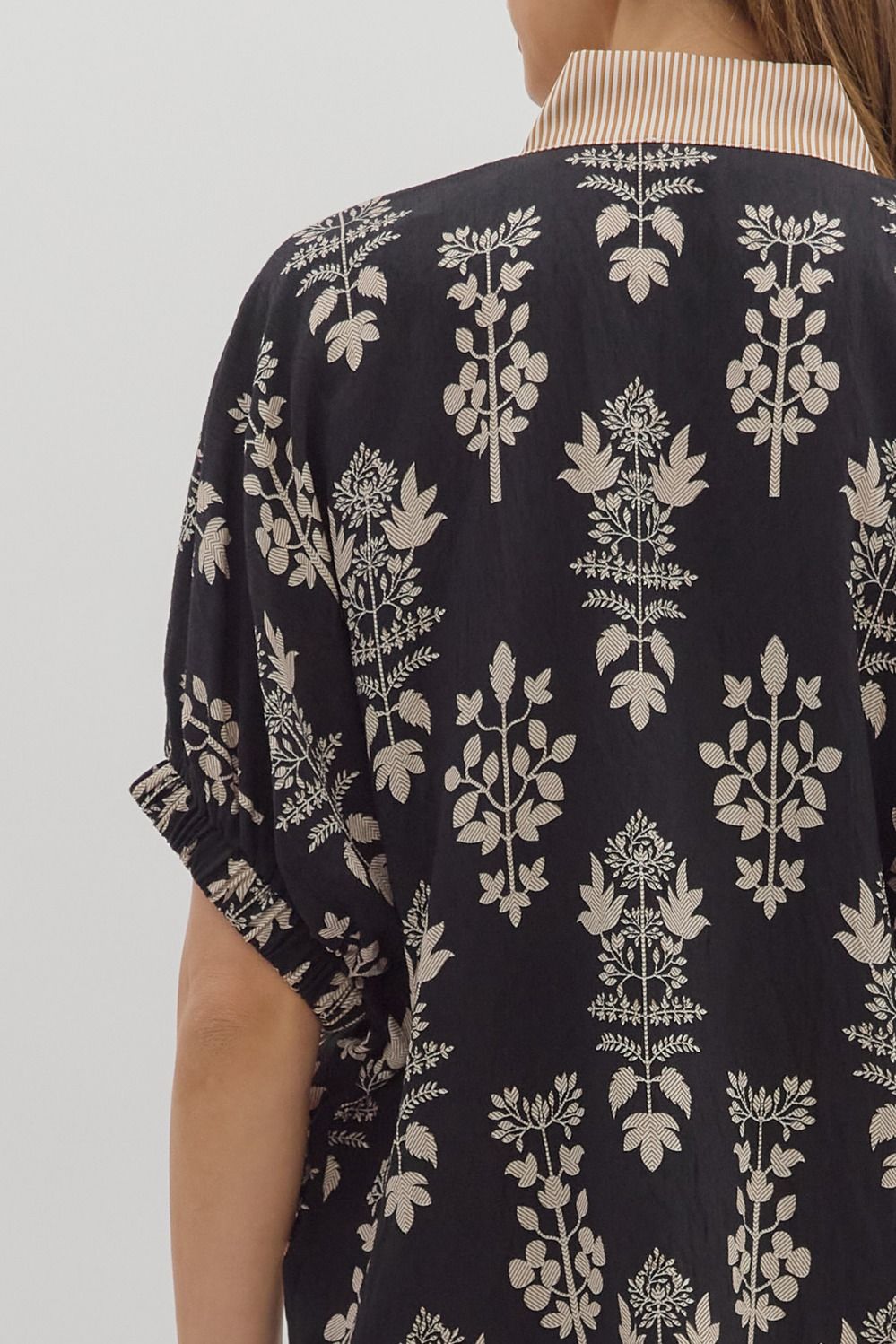 ENTRO INC Women's Top Abstract Botanical Print Short Dolman Sleeve Top