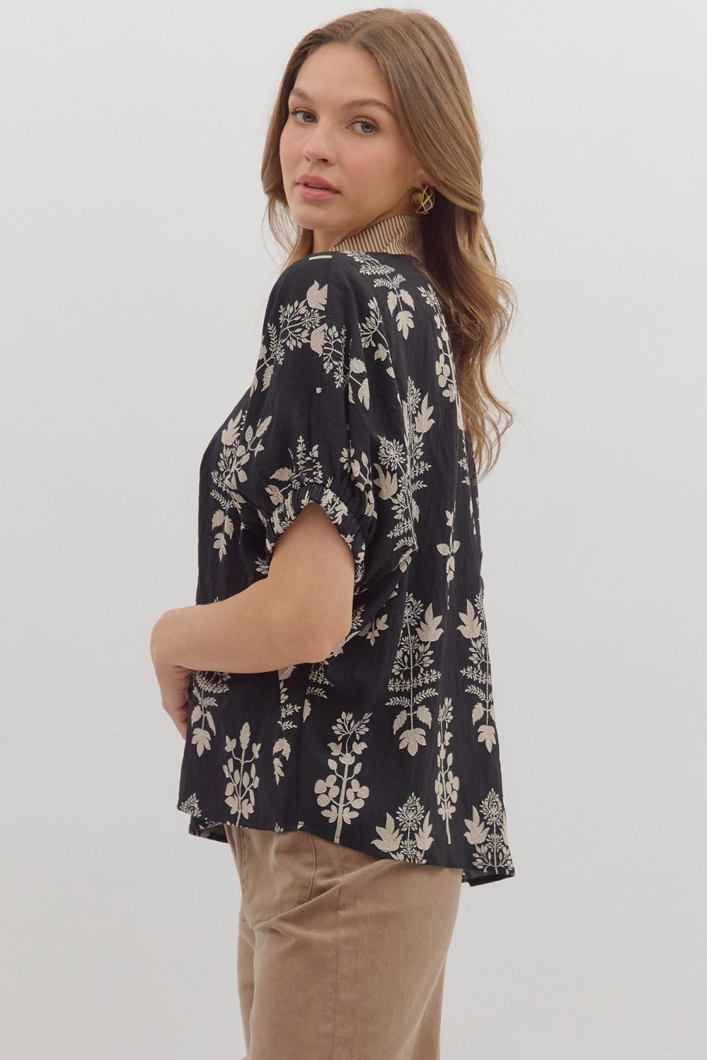 ENTRO INC Women's Top Abstract Botanical Print Short Dolman Sleeve Top