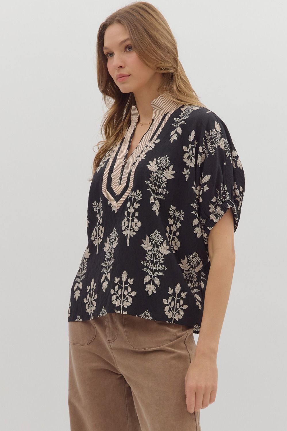ENTRO INC Women's Top Abstract Botanical Print Short Dolman Sleeve Top