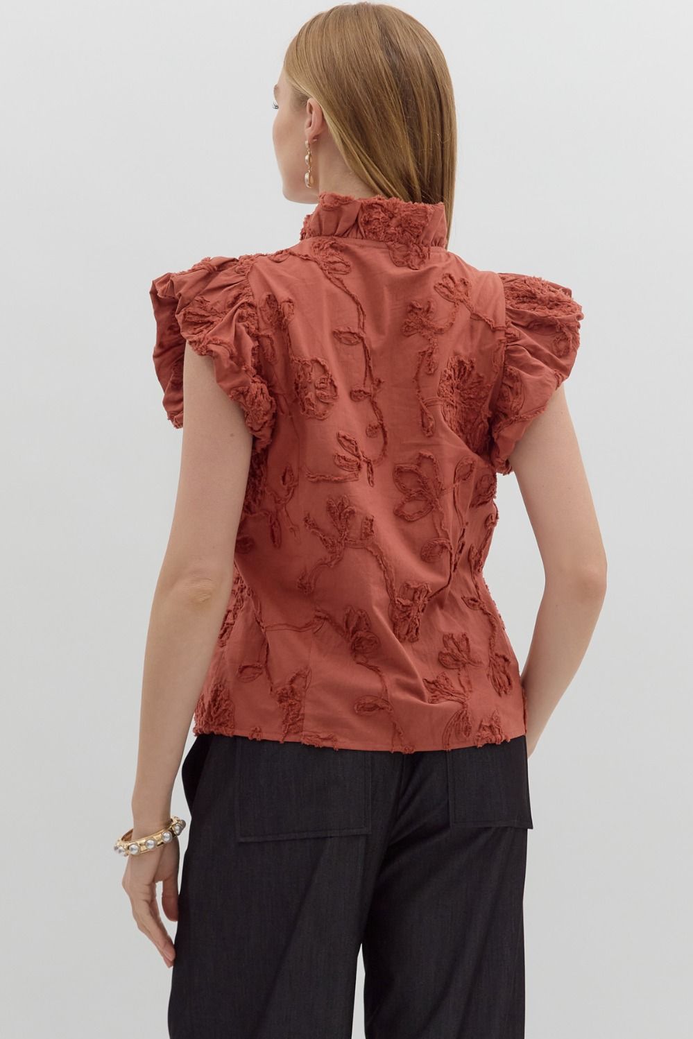 ENTRO INC Women's Top Floral Appliqué Bubble Flutter Sleeve Top || David's Clothing