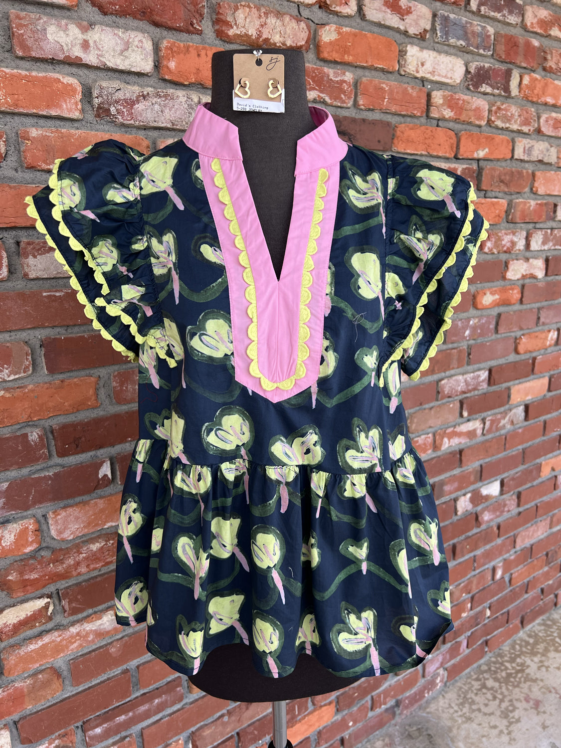 ENTRO INC Women's Top Ruffle Sleeve Trim Top