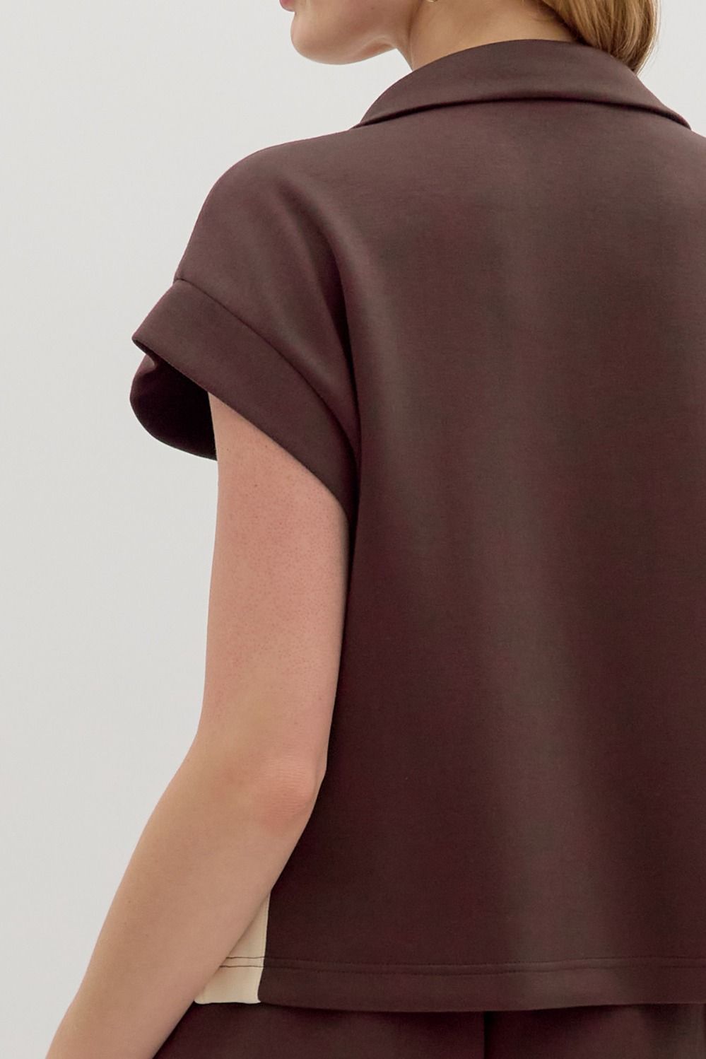 ENTRO INC Women's Top Solid Contrast Accent Zip-Front Pullover Top