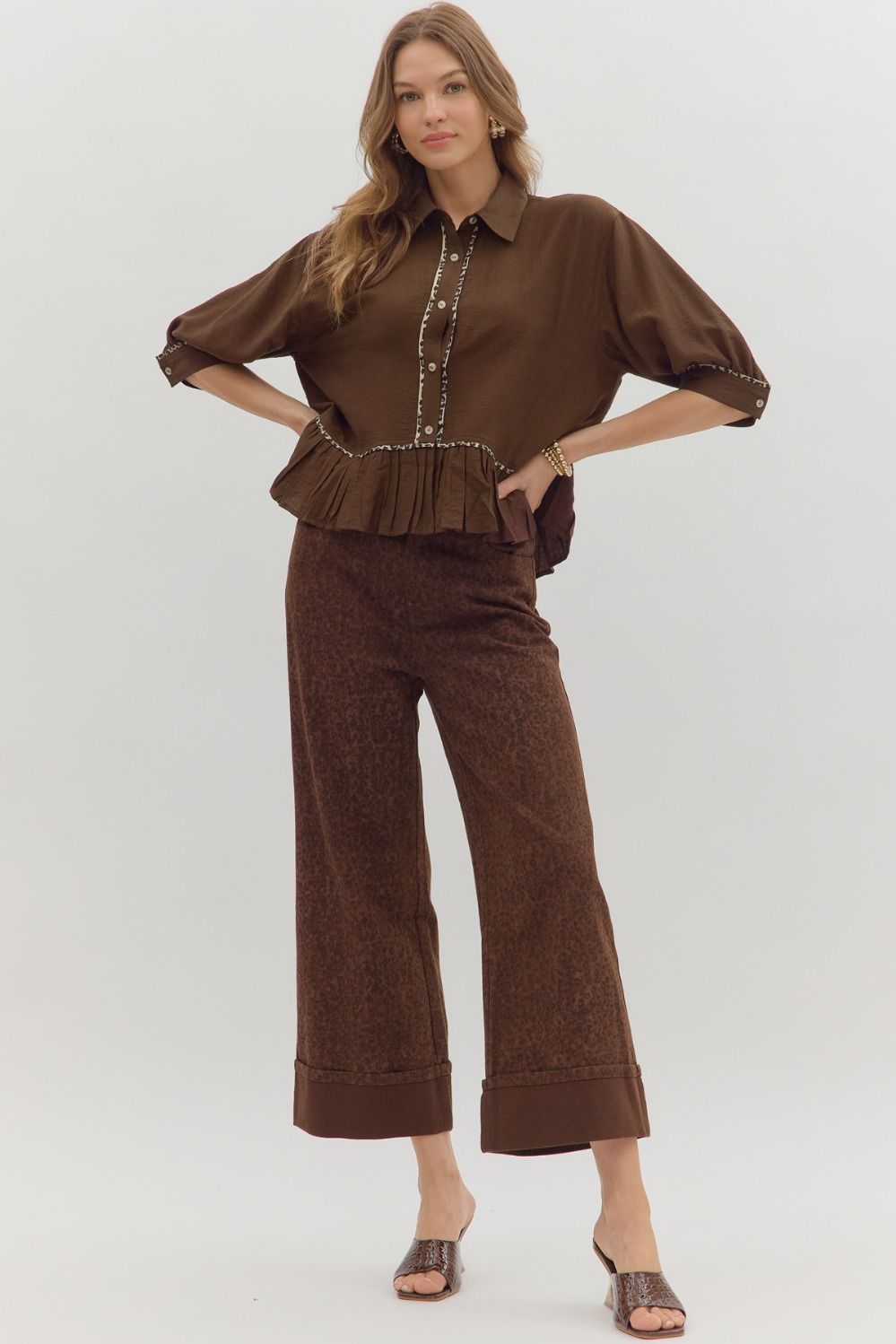 ENTRO INC Women's Top Solid Cuff Band ¾ Dolman Sleeve Ruffle Hem Top || David's Clothing