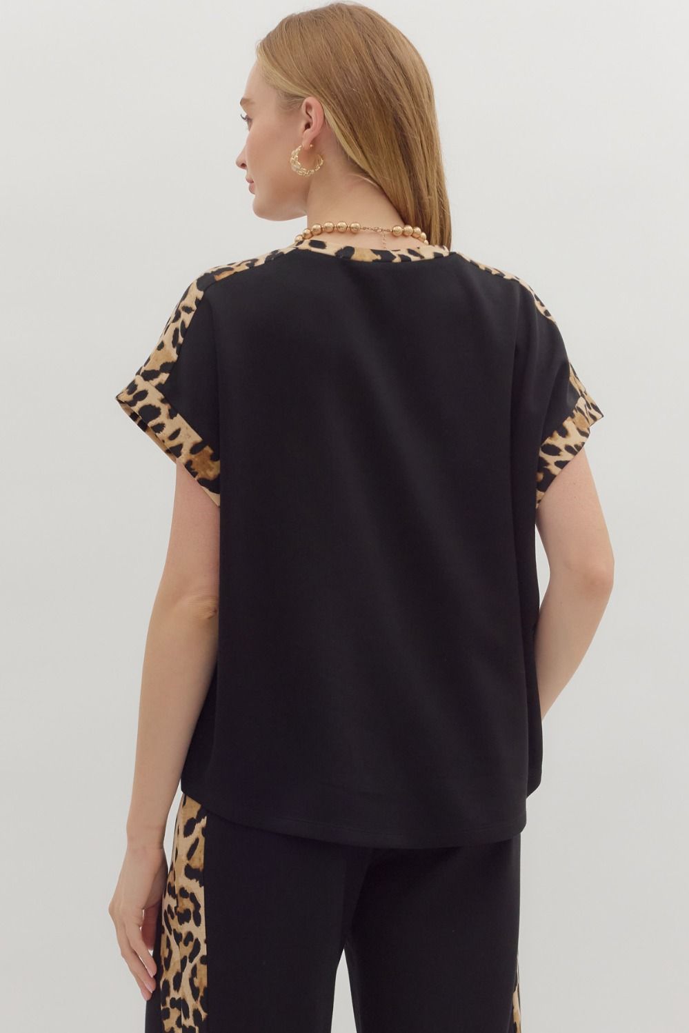 ENTRO INC Women's Top Solid Jersey Knit Short Short Sleeve Top || David's Clothing