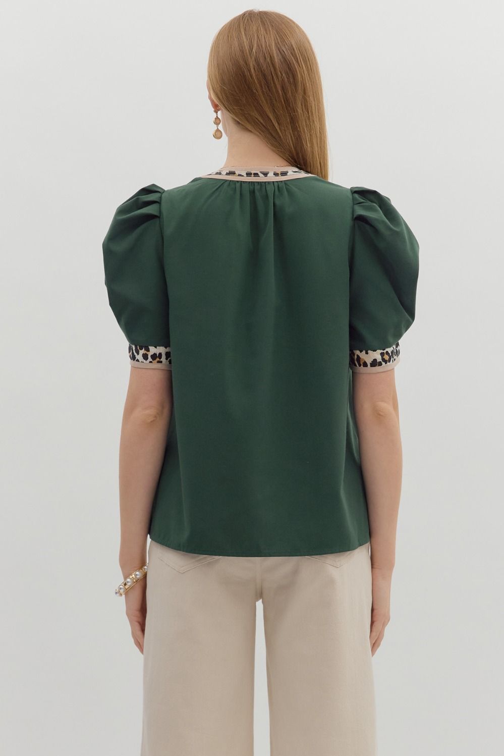 ENTRO INC Women's Top Solid Pleated Short Voluminous Sleeve Pullover Top