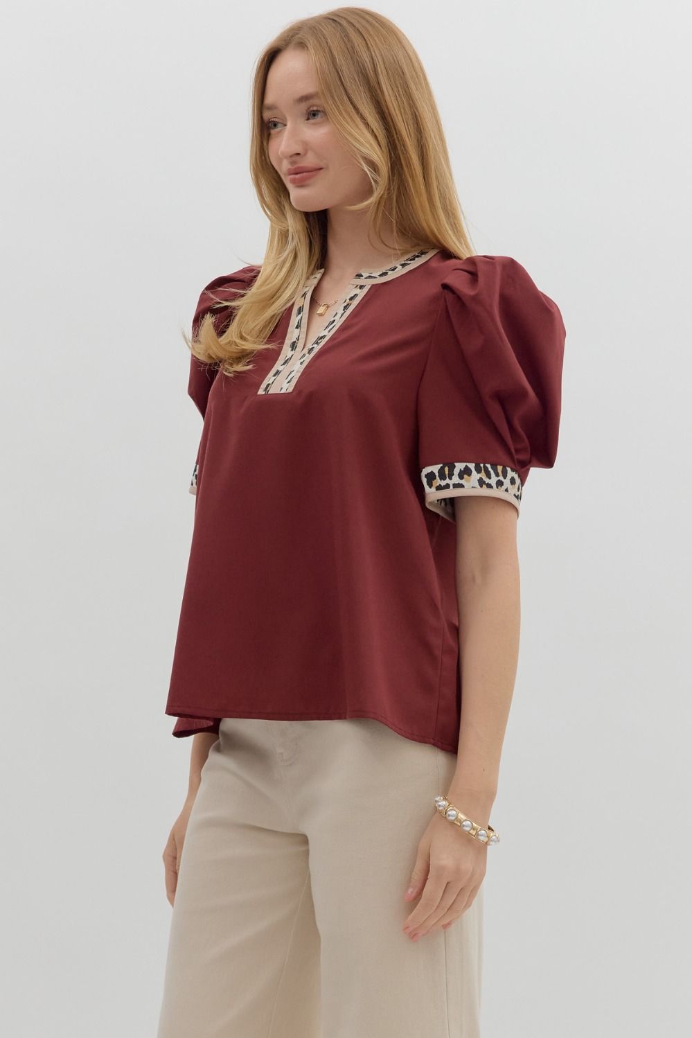 ENTRO INC Women's Top Solid Pleated Short Voluminous Sleeve Pullover Top