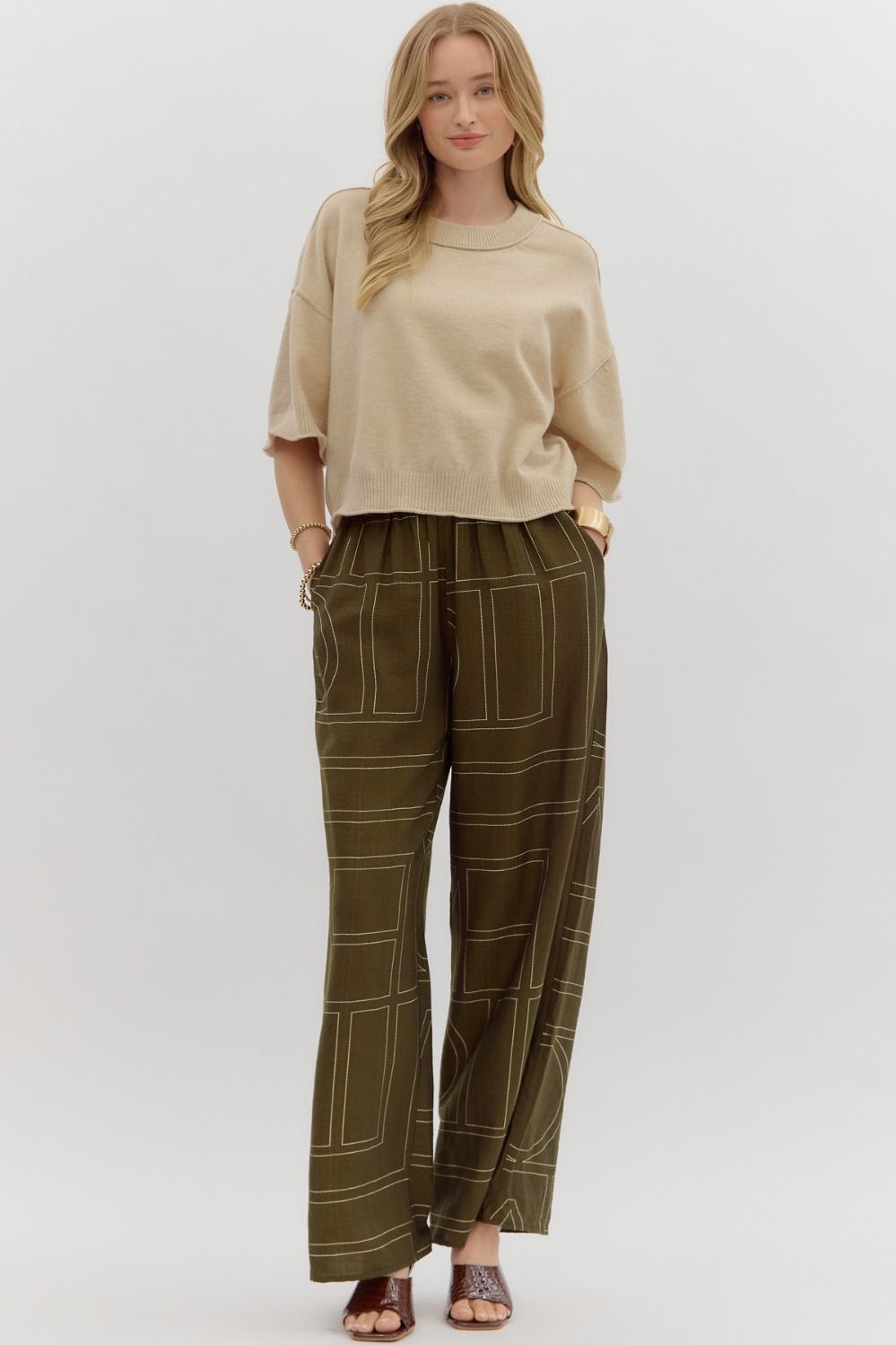 ENTRO INC Women's Top Solid Sweater Knit ¾ Wide Sleeve Pullover