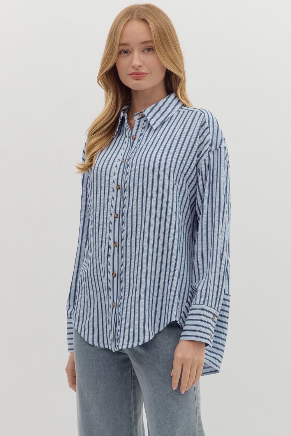 ENTRO INC Women's Top Chambray / S Textured Striped Long Sleeve Button Down Collar Shirt T27667