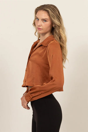 HYFVE INC. 22-Women's Woven Top Button-Down Silky Cropped Shirt || David's Clothing