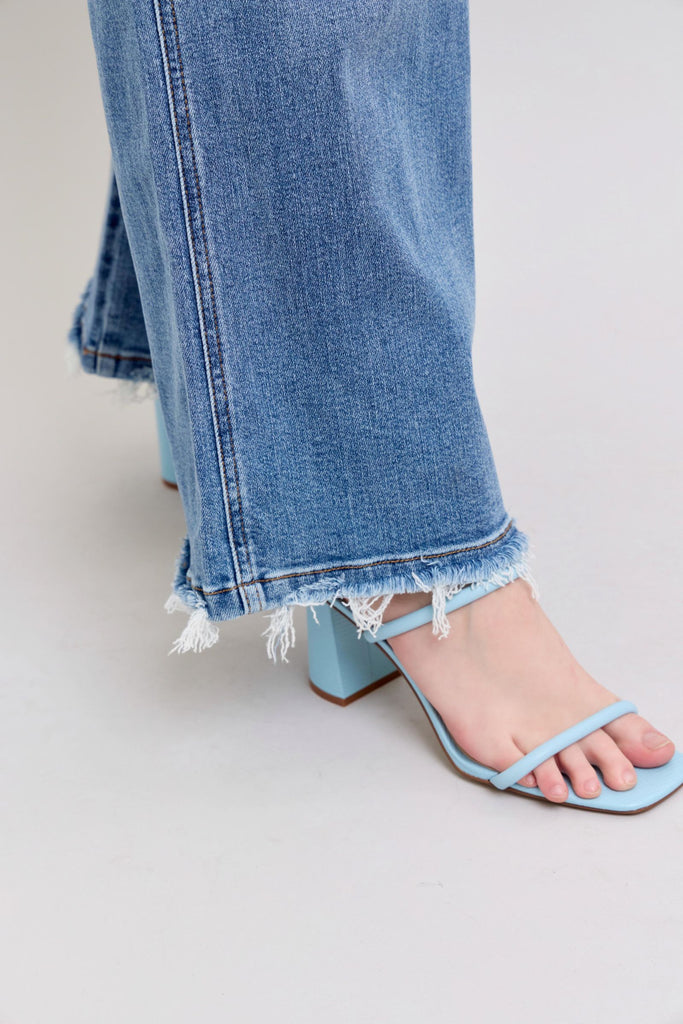 JUDY BLUE Women's Jeans Judy Blue High Waist Retro Wide Fit Jeans || David's Clothing