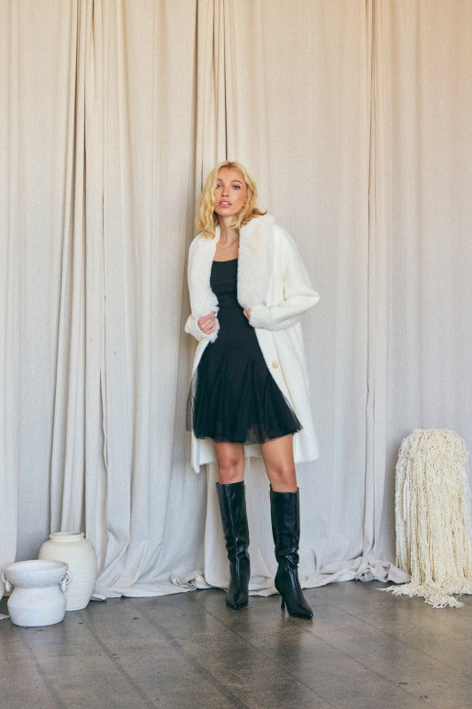 LENA Women Jackets Faux Fur Sweater Coat || David's Clothing