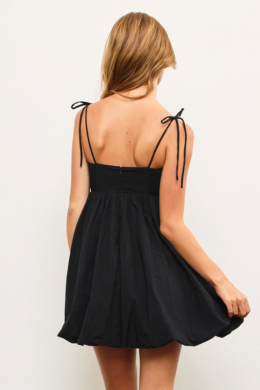 MUSTARD SEED Women's Dresses Bow Front Bubble Hem Cami Dress || David's Clothing