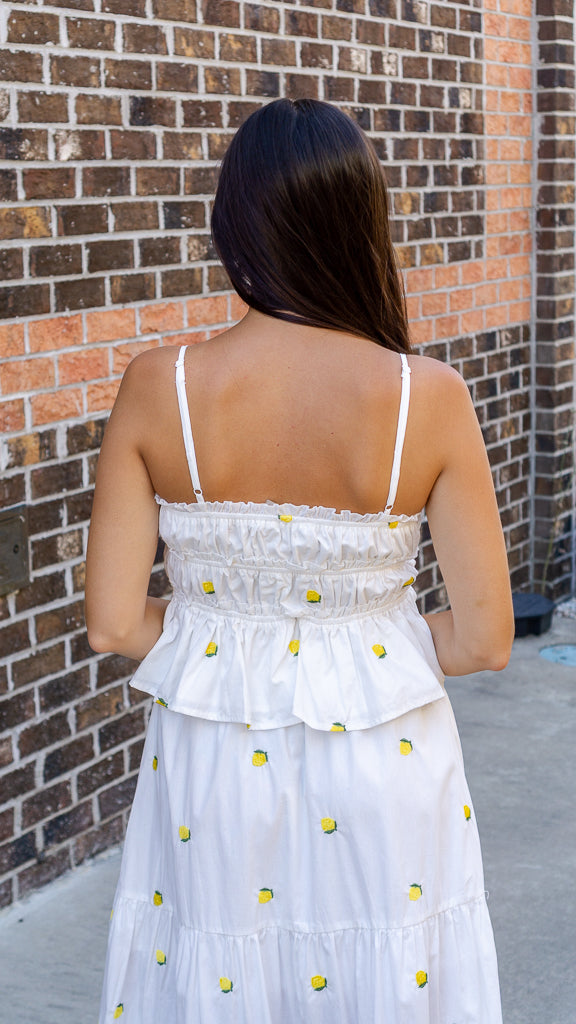 MUSTARD SEED Women's Dresses Tie Front Ruched Embroidered Cami Top || David's Clothing