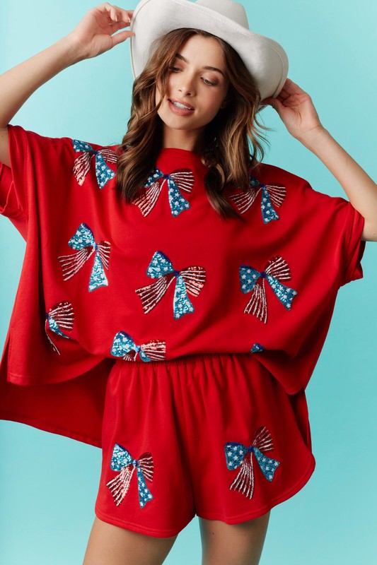 PEACH LOVE Women's Top American Bow Sequin Embroidery Detail Lose Fit T-Shirt || David's Clothing