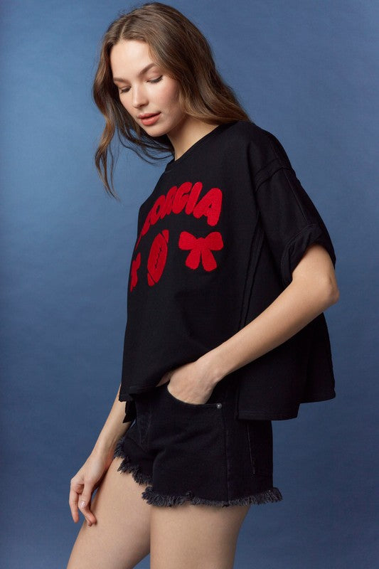 PEACH LOVE Women's Top 'Georgia' Heavy Crochet Embroidery Tee || David's Clothing