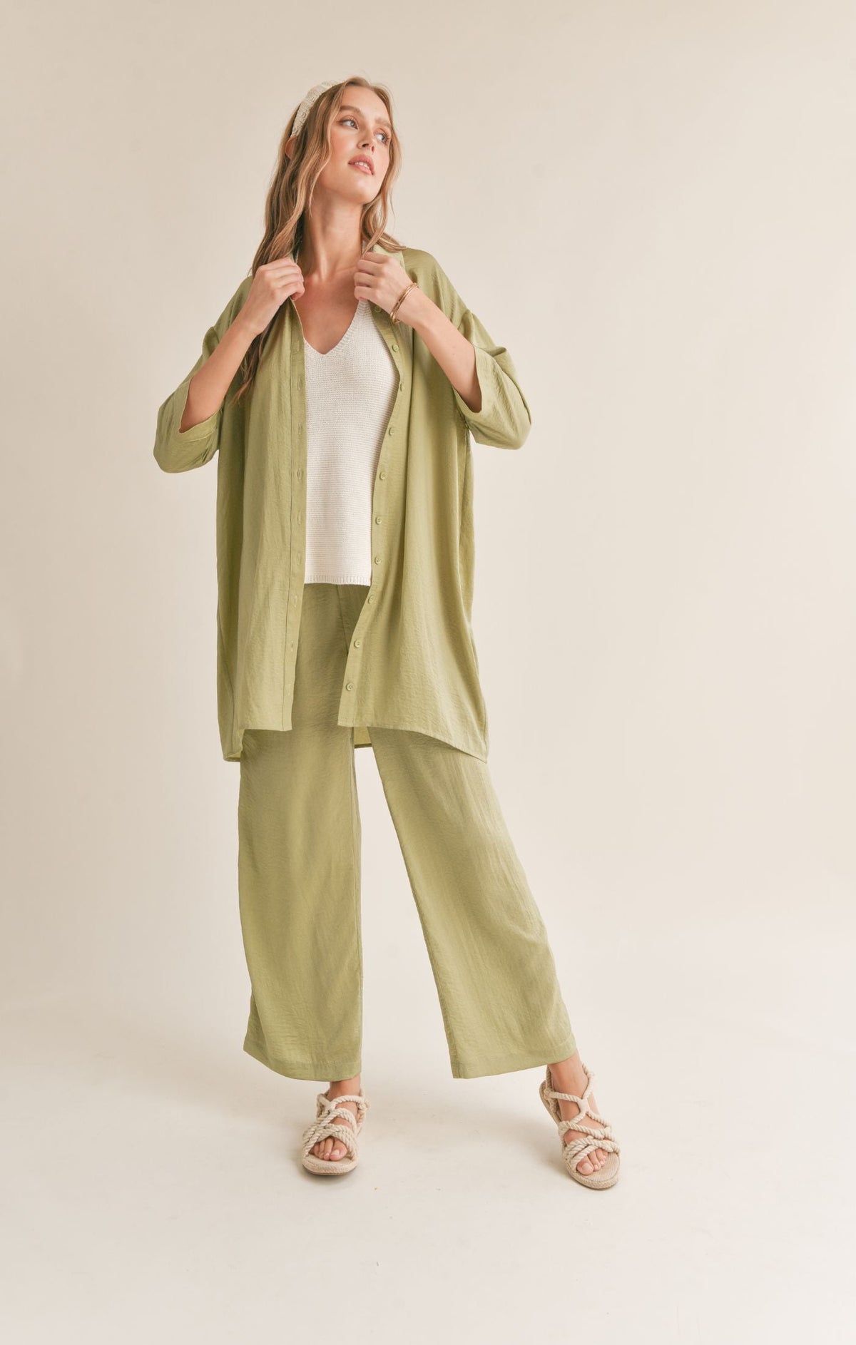 SADIE AND SAGE 22-Women's Woven Top