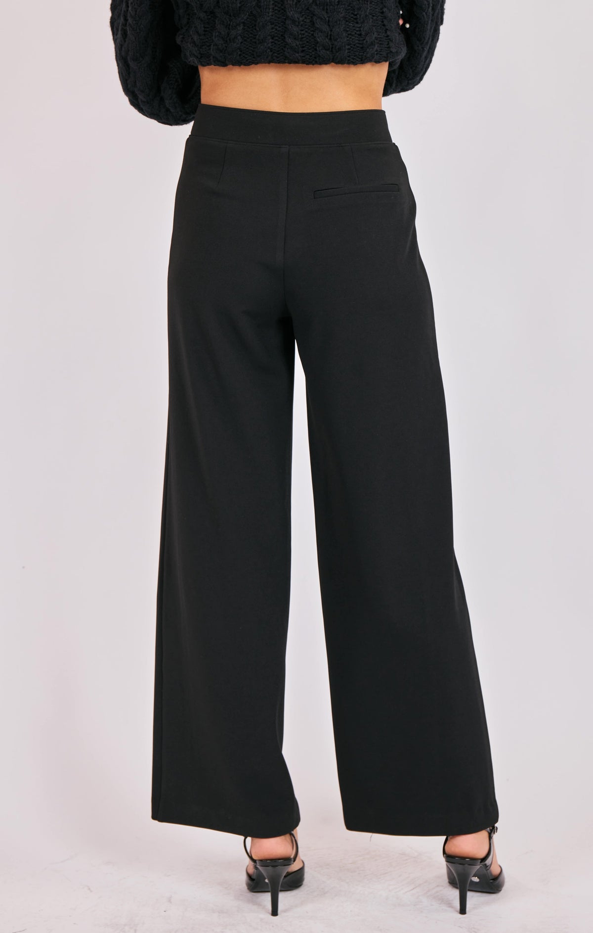 SADIE AND SAGE Women's Pants Sadie and Sage Astrid Super Stretch Pull on Straight Pants