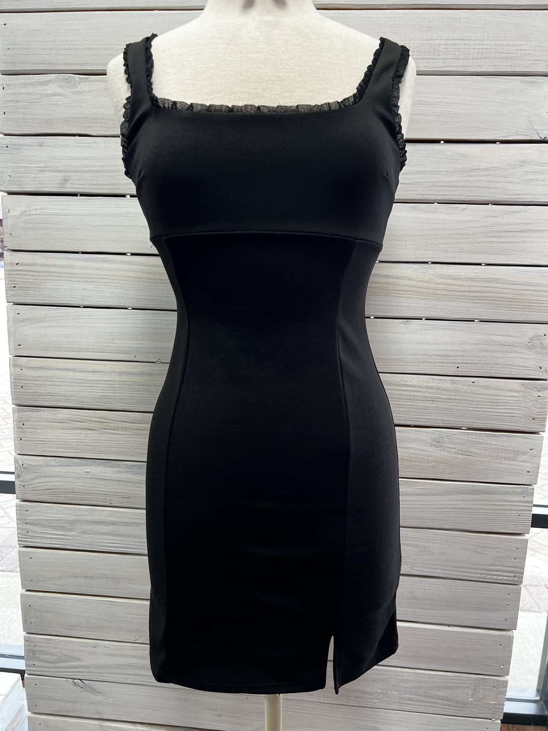 SADIE AND SAGE Women's Pants Sadie And Sage Ruffle Trim Mini Dress