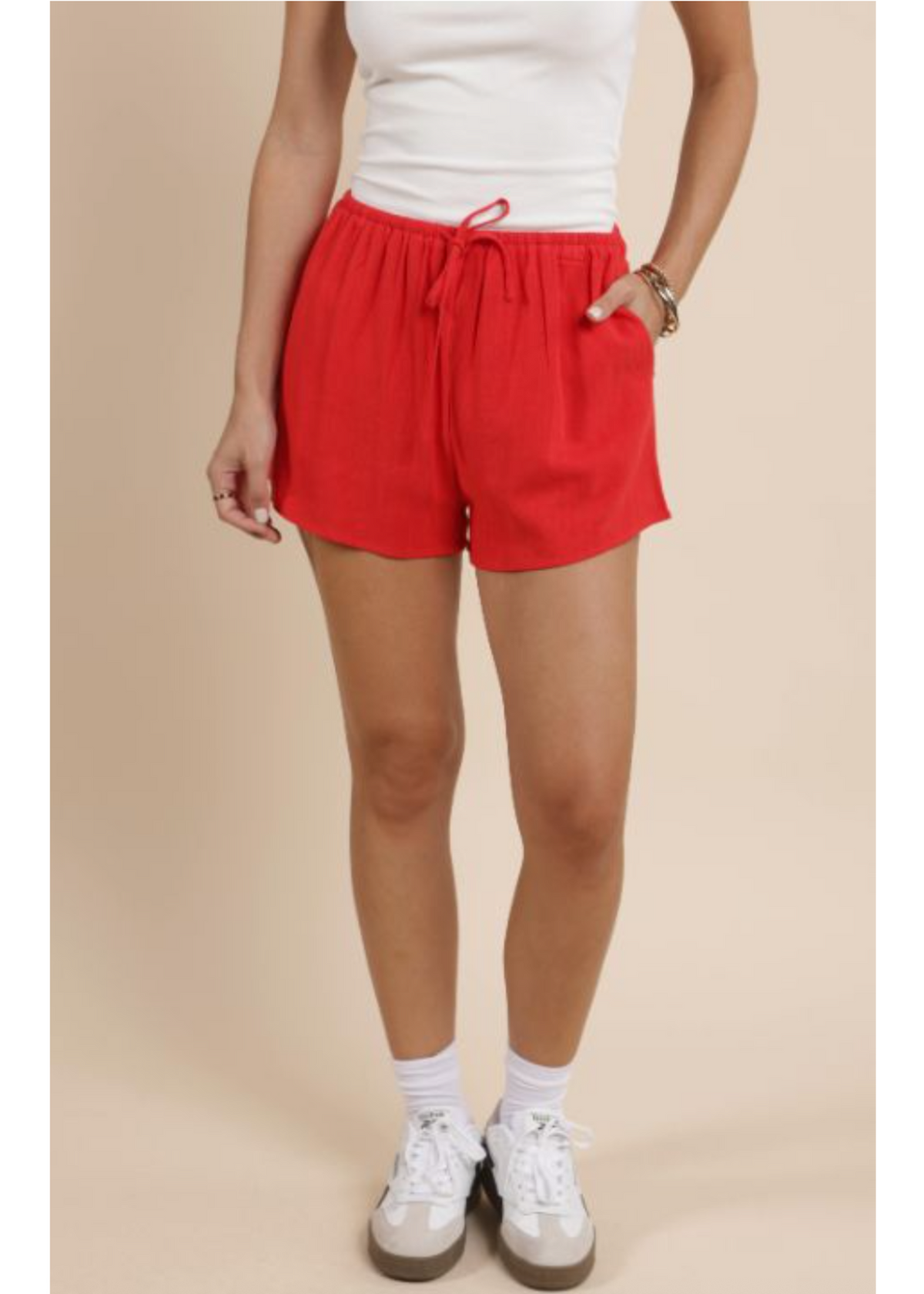 SADIE AND SAGE Women's Shorts Sadie and Sage Sugarloaf Linen Blend Easy Shorts || David's Clothing